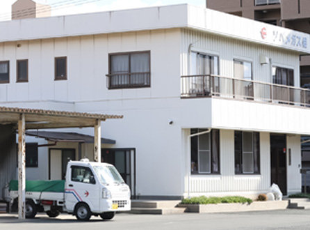社用車と外観イメージ